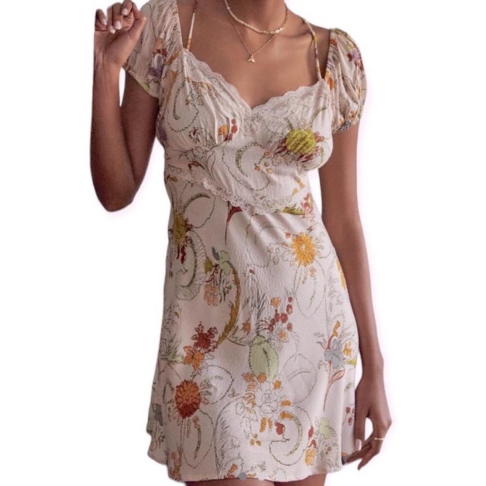 NWT Anthropologie Floral Dainty Mini Dress size women’s medium